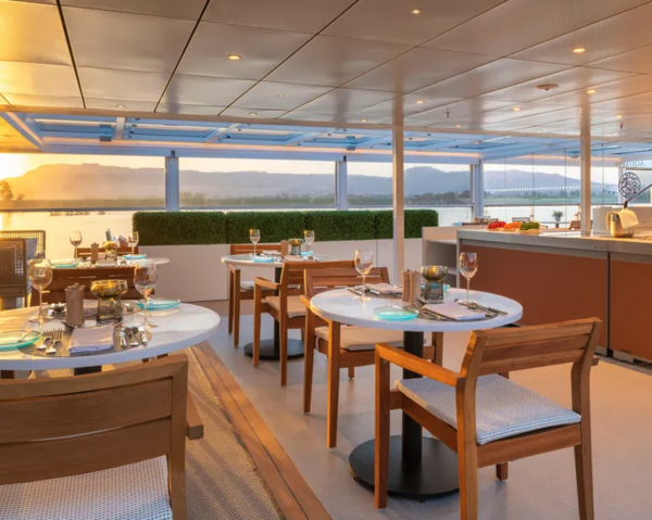 Viking Cruises Viking Sobek Aquavit Terrace.png